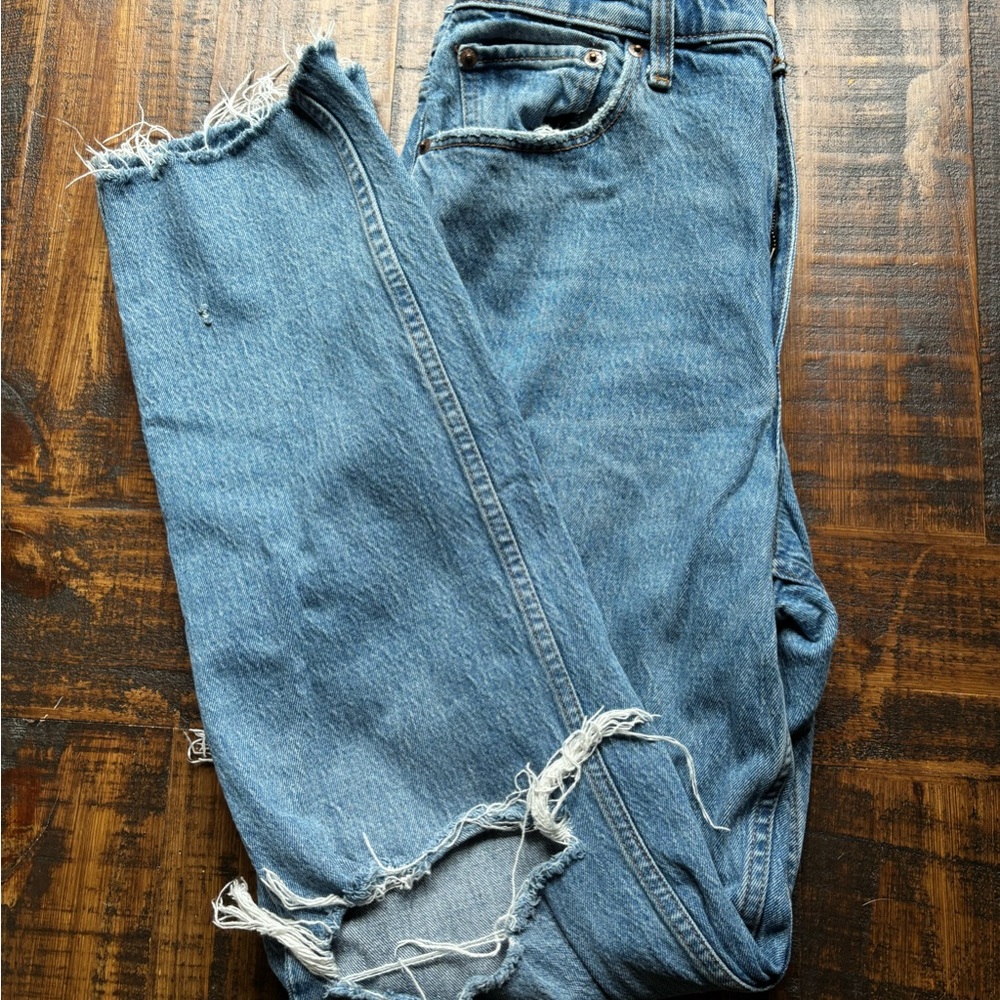 Abercrombie & Fitch Curve Love Ultra High Rise 90s Straight Jean